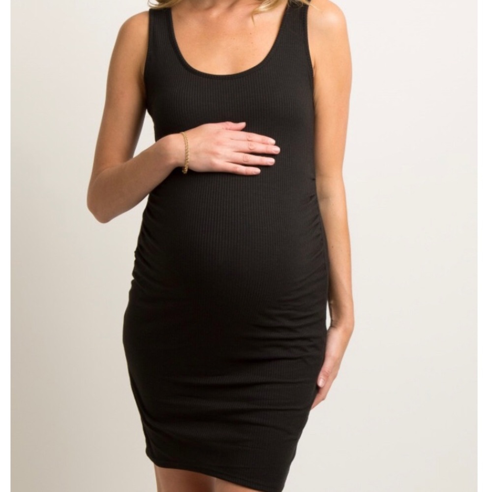 Black ribbed maternity dress